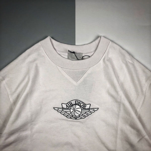 air dior tシャツ 偽物ナイキ ディオール tシャツ  ディオール ＆ Air Jordan 2021ss